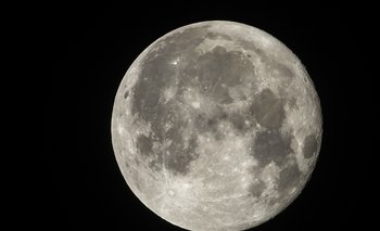 La observación de la Luna bajo la mirada científica.