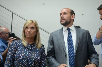 Archivo. La vicepresidenta de la República, Beatriz Argimón, y el ministro de Desarrollo Social, Martín Lema