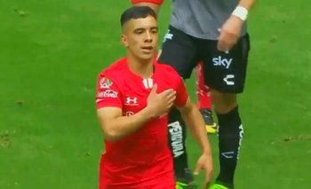 El festejo de Leo Fernández en su primer gol en México