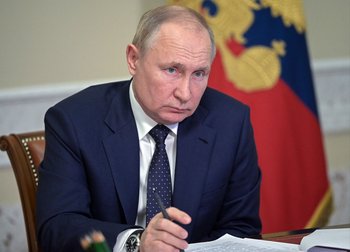 Vladimir Putin ordenó estado de alerta máxima a sus fuerzas de disuasión 