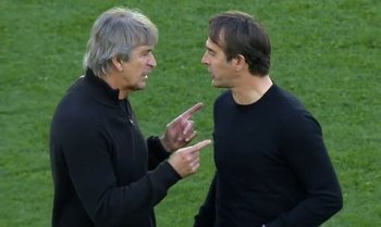 La discusión del final del clásico entre el técnico de Betis, Mauricio Pellegrini, y el de Sevilla, Julen Lopetegui