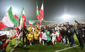 La alegría en el estadio de Teherán