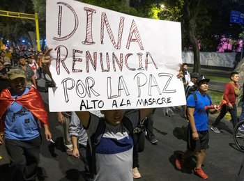 Manifestantes en Lima