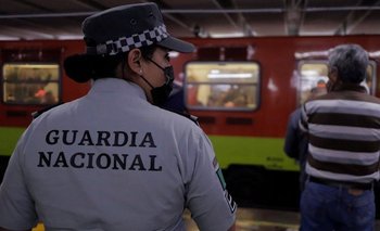 Desde el jueves, más de 6.000 agentes se dedican a labores de vigilancia en el metro de Ciudad de México
