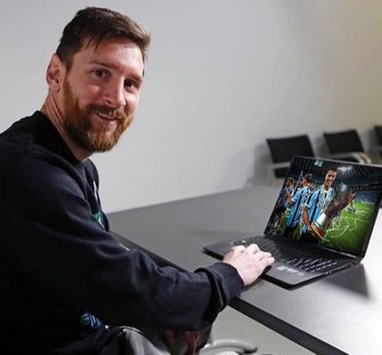 Messi mirando al Gremio
