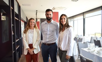 Camila Nicolich, Andrés Fernández y Mariana Sabagno 