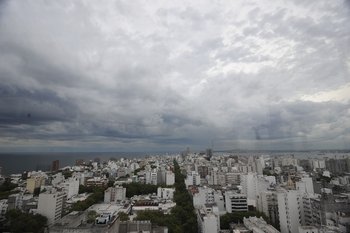 Se espera un día nublado en Montevideo