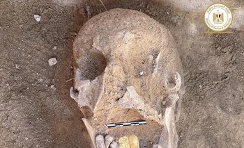 En Egipto encontraron momias con lenguas de oro