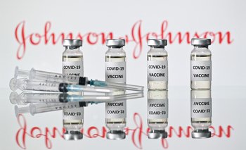 Expertos recomendaron la vacuna de una sola dosis contra el covid-19