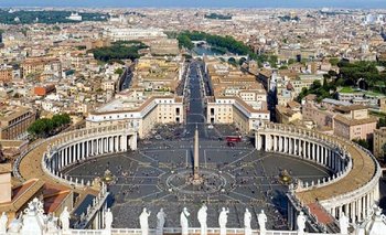 El Banco del Vaticano salió al rescate de la Santa Sede en un año negro para sus 
