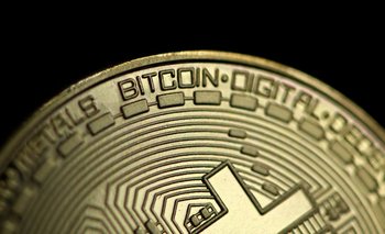 El bitcoin se convirtió en la criptomoneda más valiosa y famosa 