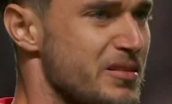 El ucraniano Roman Yaremchuk ingresó por Darwin Núñez en Benfica y por el apoyo del público, se puso a llorar ni bien entró a la cancha