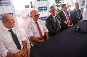 Juan Parra, Daniel Laborde, Gabriel Fernández, José Pérez Viazzi y Álvaro Lapido.