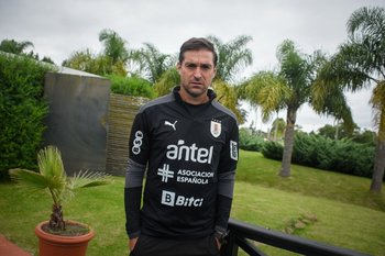 Diego Alonso, entrenador de la selección