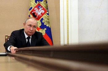 Vladimir Putin amenaza con usar su "armamento ruso" ante intervenciones en el conflicto con Ucrania
