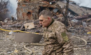 Archivo. La retirada de las tropas ucranianas de Severodonestk ocurre cinco días después de la rendición ante los rusos del batallón de asalto Aidar, que defendía la periferia.