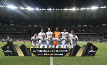 El once de Nacional en Belo Horizonte