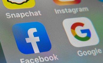 Facebook y otras plataformas están bajo presión para detener la propagación de información errónea y posteos violentos