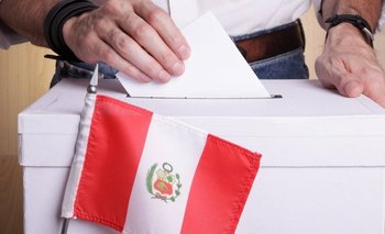 18 candidatos se disputan la presidencia en Perú en una de las elecciones más atomizadas de su historia reciente.