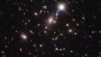 Imagen de la galaxia que albergó a la estrella primordial Eärendel.