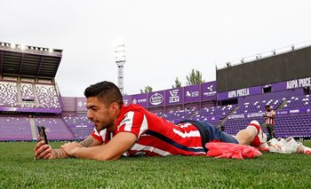 Luis Suárez cuando se coronó campeón de LaLiga del año pasado con Atlético de Madrid