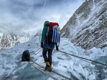 Vanessa Estol se convirtió en la primera uruguaya en alcanzar al cima del Everest