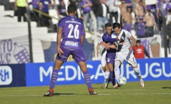 Rodríguez encara marcado por Camargo