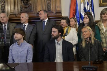 Homenaje a Larrañaga en la sede del Partido Nacional