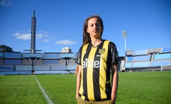 Belén Aquino, ganadora de Fútbolx100 Femenino