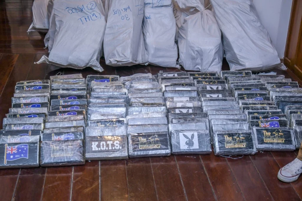 A man was formalized for entering more than 1,400 kilos of cocaine into the port of Montevideo