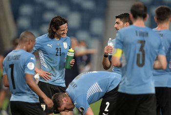 Uruguay se juega el pasaje al Mundial