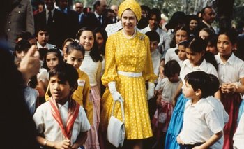 La reina Isabel II en México, en 1975.