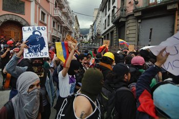 Archivo. La Confederación de Nacionalidades Indígenas de Ecuador lanzó una protesta a nivel nacional y miles de indígenas y campesinos arribaron a la ciudad de Quito