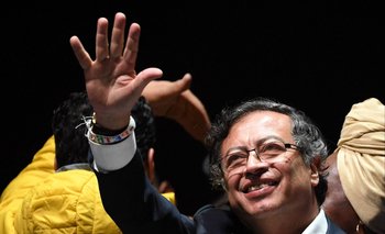 Petro asumirá este domingo la presidencia de Colombia