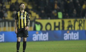 Pablo Ceppelini y una imagen que revela el mal momento de Peñarol