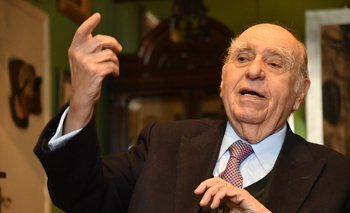 El expresidente colorado Julio María Sanguinetti presentó "La fuerza de las ideas", una publicación en la que aborda la impronta del batllismo en la identidad nacional