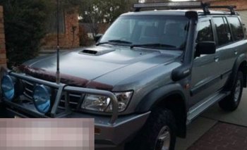 La policía difundió una imagen de la camioneta 4x4 durante la búsqueda del vehículo.