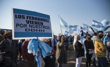 En las protestas abundaron las pancartas de crítica al gobierno de Fernández