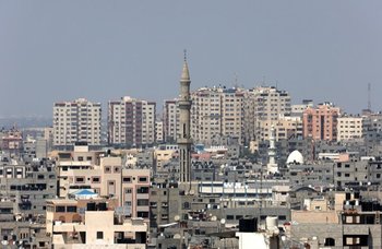 El Ejército israelí argumentó que los ataques en Gaza fueron en respuesta a un cohete disparado desde el enclave costero palestino. Vista de Gaza (archivo, 2021)