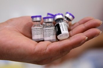 Pfizer tiene una vacuna desarrollada con BioNTech 89% eficaz contra las hospitalizaciones y muertes en ensayos clínicos