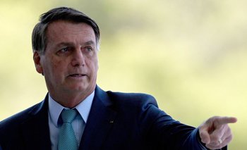 Bolsonaro denuncia que Brasil está siendo agredido internamente y recordó que había jurado por la patria dar su vida ante estos casos