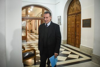 Daniel Salinas, ministro de Salud