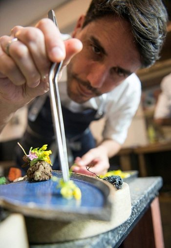 El chef Virgilio Martínez de Central, el mejor restaurante de América Latina según la lista