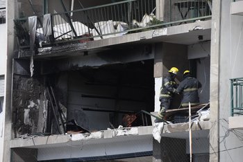 Explosión en edificio del barrio Villa Biarritz