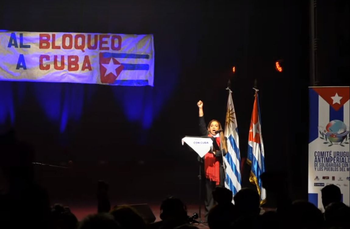  Zulan Popa, embajadora de Cuba en Uruguay