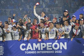 Nacional campeón del Intermedio 2022