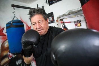 El Chueco Perdomo se ejercita todos los días con gimnasia de boxeo
