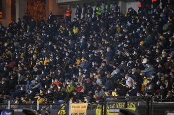 Los hinchas de Peñarol volverán esta vez en gran número al Estadio Campeón del Siglo