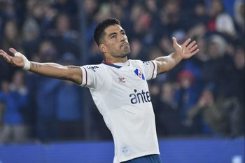 Así festejó Suárez su primer gol en Nacional