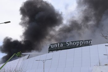 Incendio en Punta Shopping